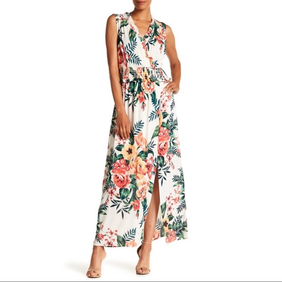 Versona Tropical Maxi Dress - Picture 2 of 7